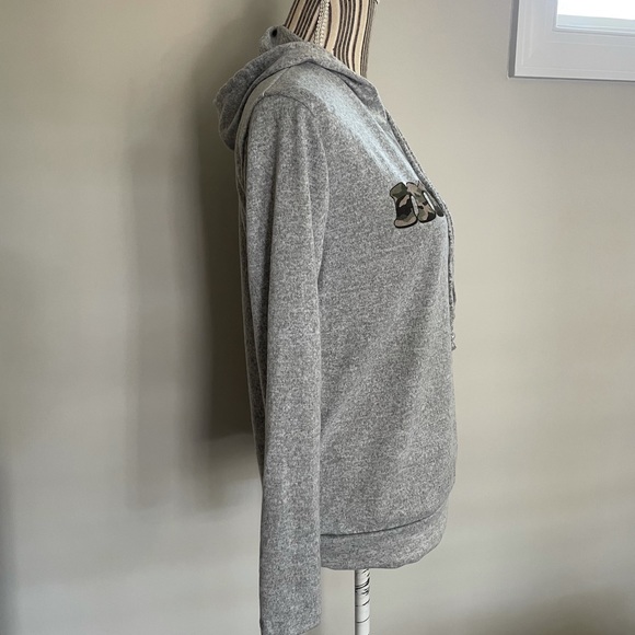 Women's 'MAMA' Camo Print Comfy Hoodie - Picture 7 of 9